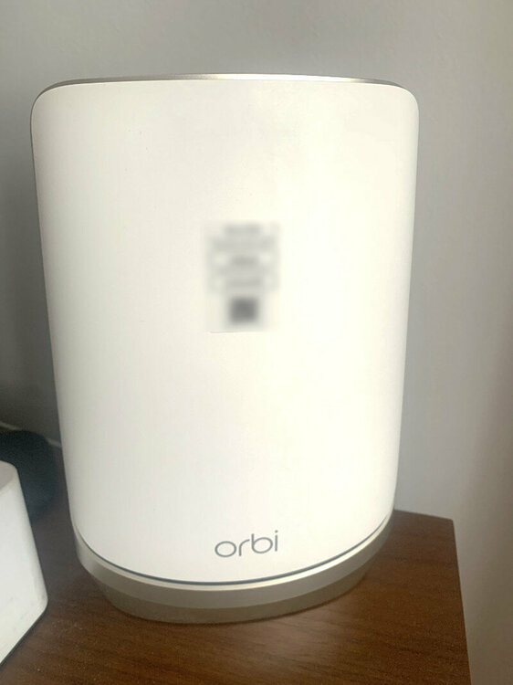 Netgear_orbi.thumb.jpg.3ac143db134a1b51a60909677646caed.jpg