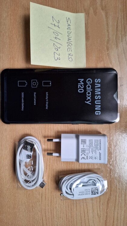 Movil Samsung M20 (2).jpeg