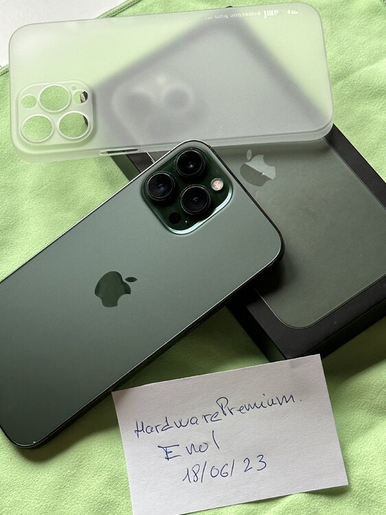 iPhone 13 pro max hardwarepremium.JPG