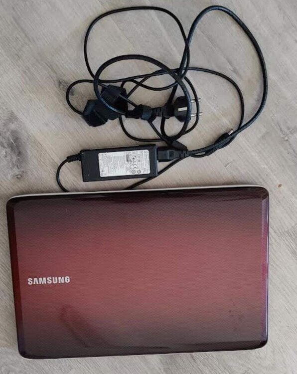 samsung1.thumb.JPG.d9fee1d3cedac0cf2d46d97e1a5f2a31.JPG