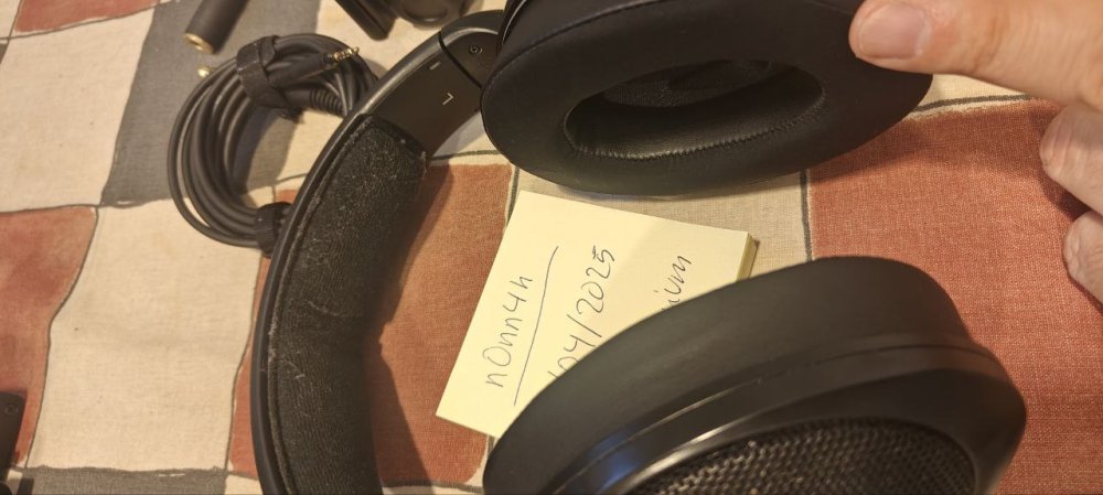 560s2.jpg