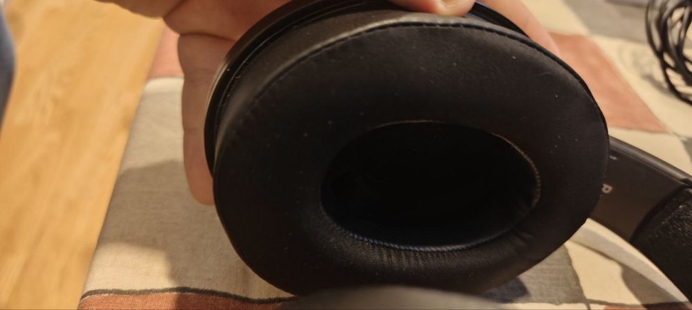 560s4.jpg