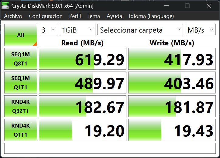 asustor-as6702t-v2-benchmark-crystaldiskmark.jpg