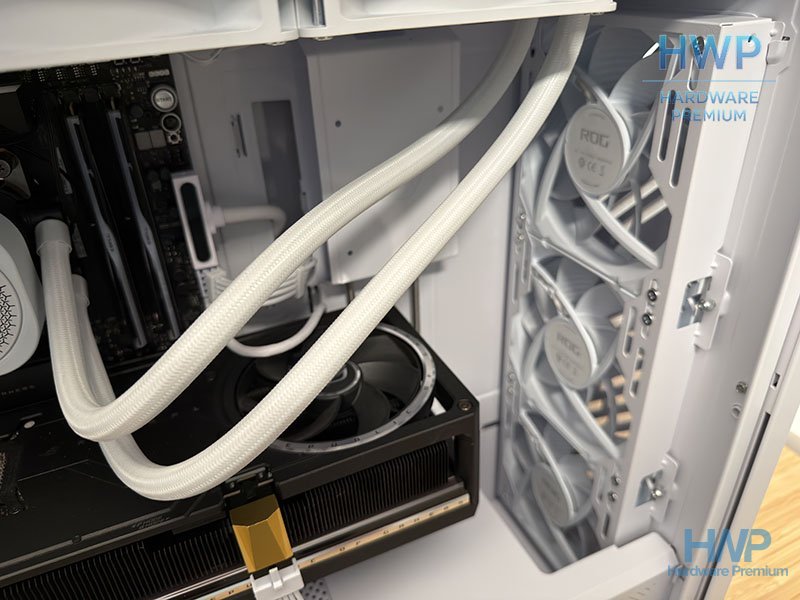 asus-rog-strix-helios-ii-ventiladores-frontal.jpg