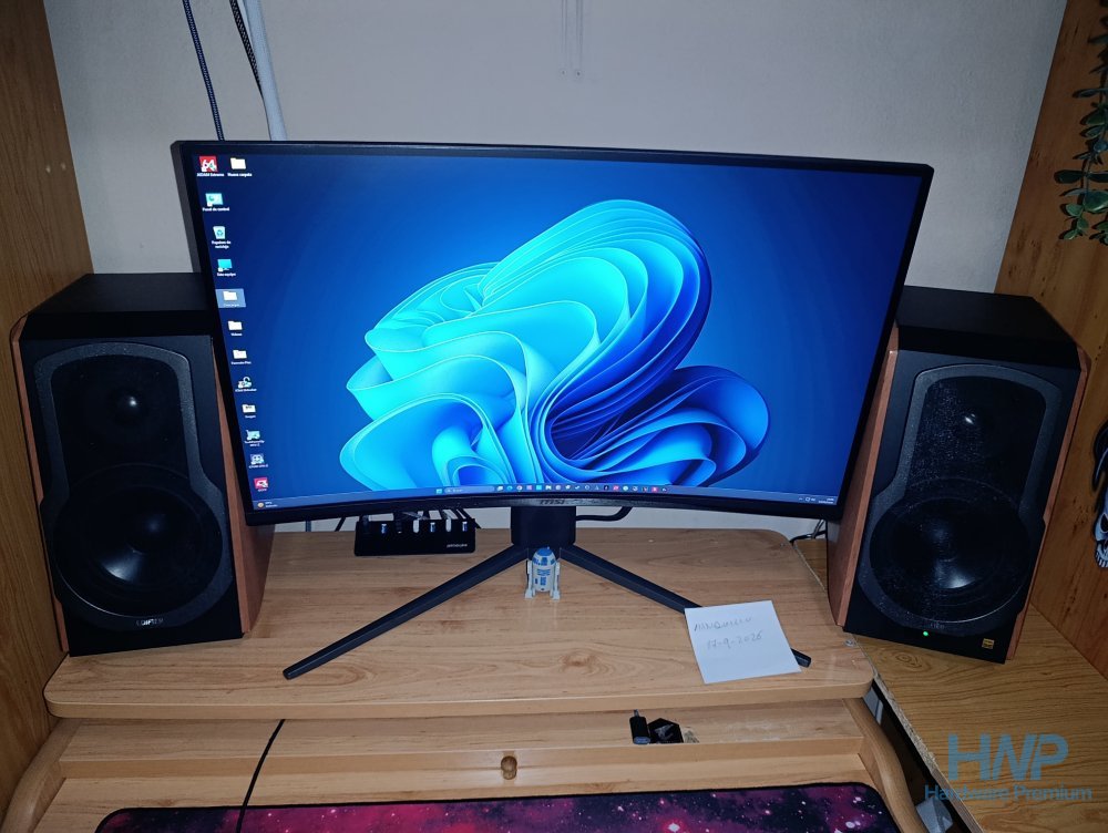 MONITOR (3).jpg